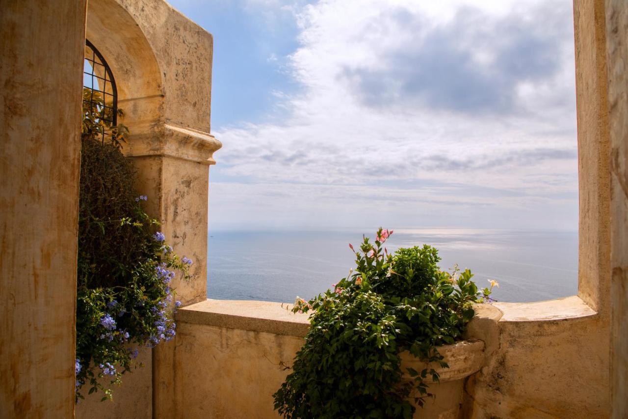 Monastero Santa Rosa Hotel & Spa Conca dei Marini Exterior foto